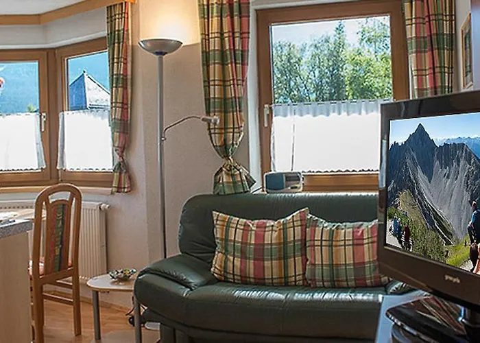 格鲁格尔豪夫公寓 公寓 *